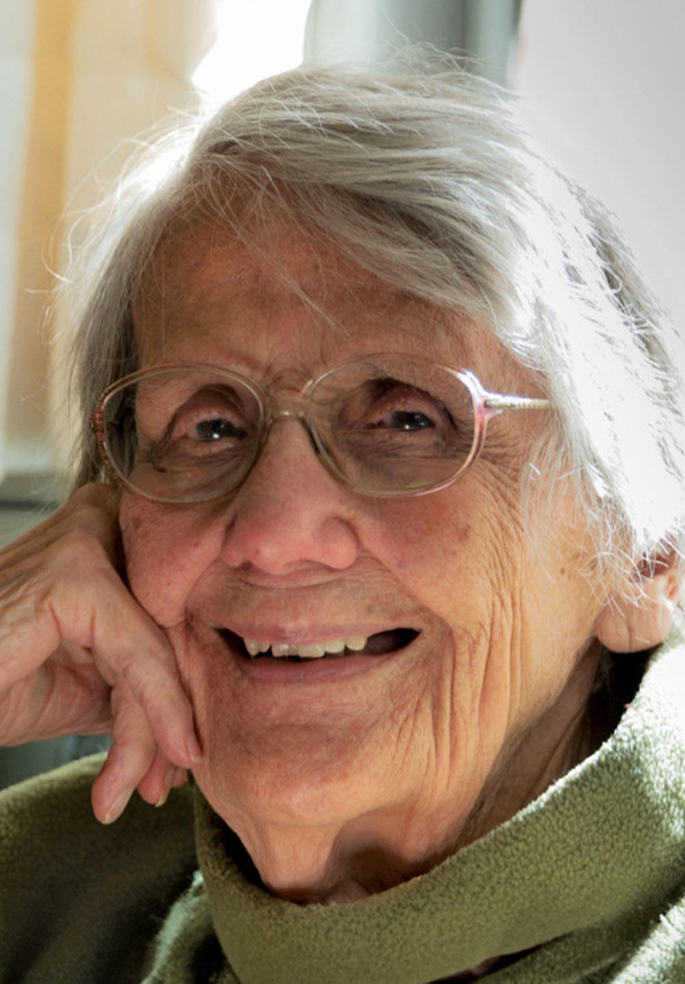 Mary Stewart Trageser '43
