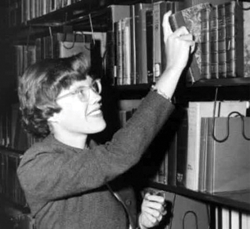 Elizabeth “Peggy” Rash Brown '54