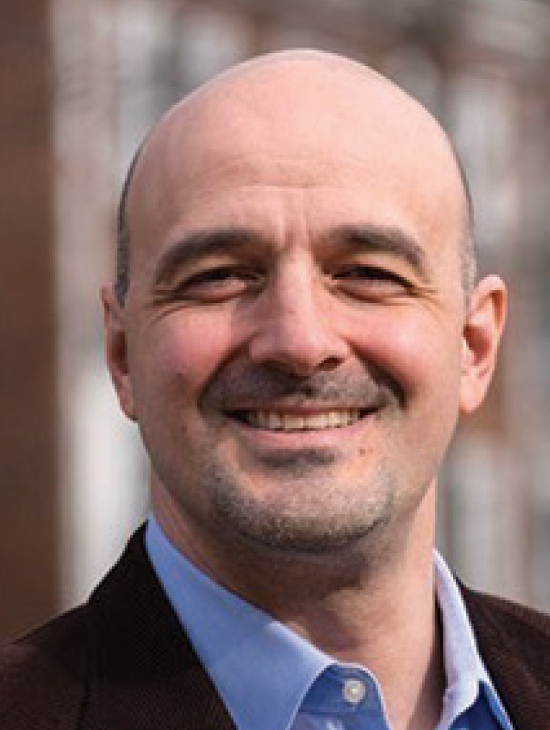 Head shot of Shamil Idriss